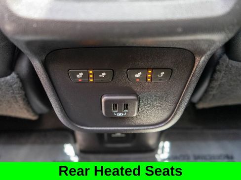 Used 2019 Chevrolet Equinox Premier w/ Premier True North Edition AWD/4WD image 14