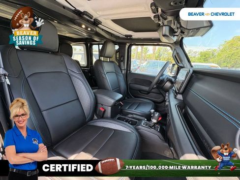 Used 2024 Jeep Wrangler High Altitude AWD/4WD image 29