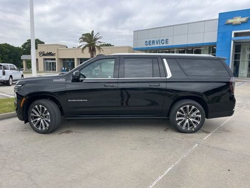 New 2026 Chevrolet Suburban High Country RWD image 4