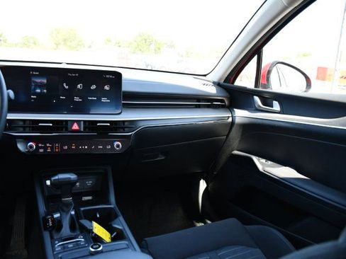 Used 2025 Kia K5 LXS FWD image 18