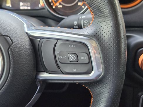 Used 2023 Jeep Gladiator Mojave w/ LED Lighting Group AWD/4WD image 28