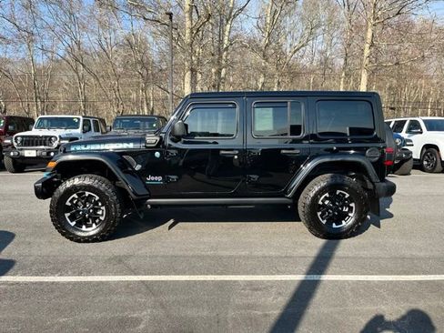 Used 2024 Jeep Wrangler Unlimited Rubicon 4xe image 12