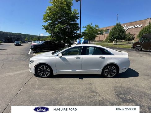 Used 2019 Lincoln MKZ Reserve AWD/4WD image 9