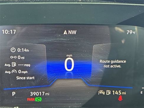 Used 2023 Volkswagen Taos SE w/ Panoramic Sunroof Package FWD image 22