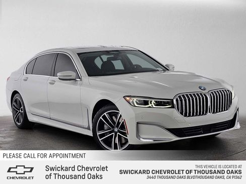 Used 2022 BMW 750i xDrive AWD/4WD image 1
