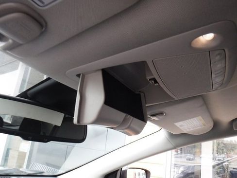 Used 2023 Nissan Murano SV image 28