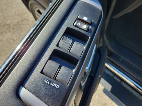 Used 2024 Toyota 4Runner Limited image 13