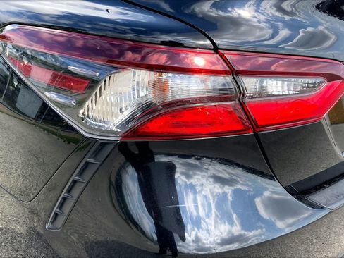 Used 2023 Toyota Camry SE FWD image 28