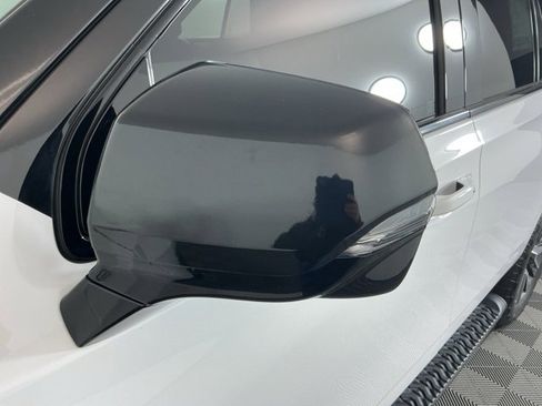 Used 2021 Chevrolet Tahoe Z71 image 10