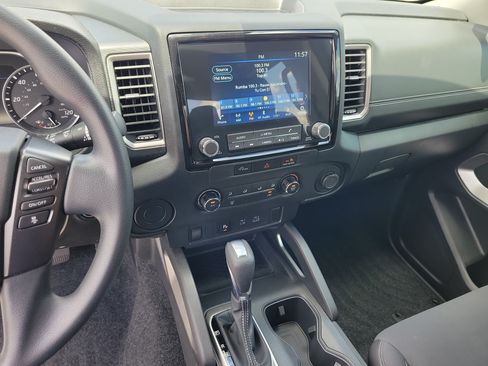 Certified 2024 Nissan Frontier SV w/ Technology Package RWD image 19