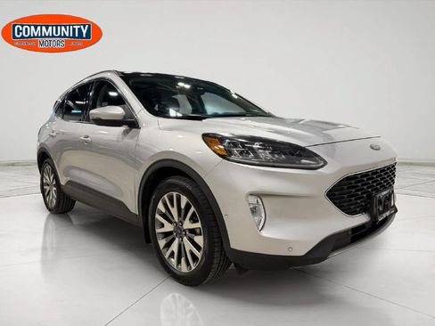 Used 2020 Ford Escape Titanium w/ Titanium Premium Package 2.0 AWD/4WD image 11
