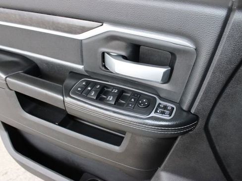 Used 2024 RAM 2500 Big Horn image 24