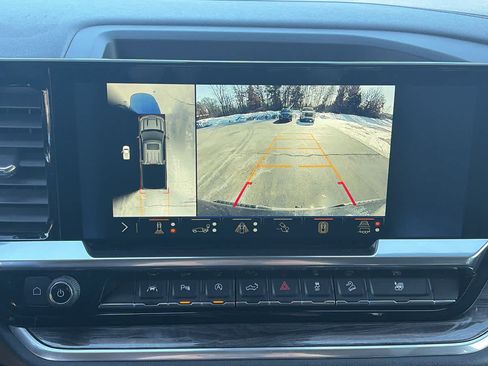 Used 2024 Chevrolet Silverado 1500 LTZ image 17