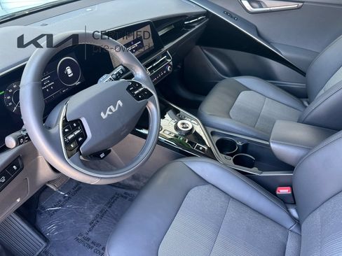 Certified 2023 Kia Niro Wind FWD image 11