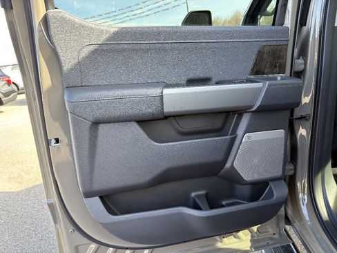 New 2026 Ford F250 Lariat w/ Lariat Premium Package image 19