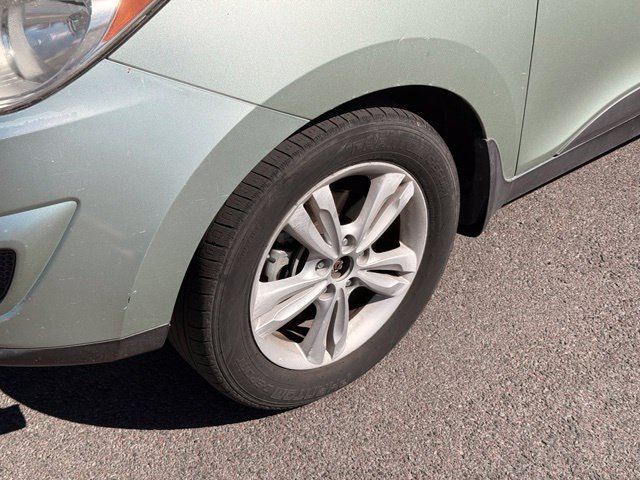 Used 2012 Hyundai Tucson GLS FWD image 11