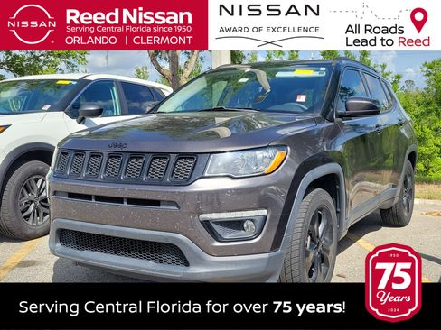 Used 2018 Jeep Compass Altitude FWD image 1