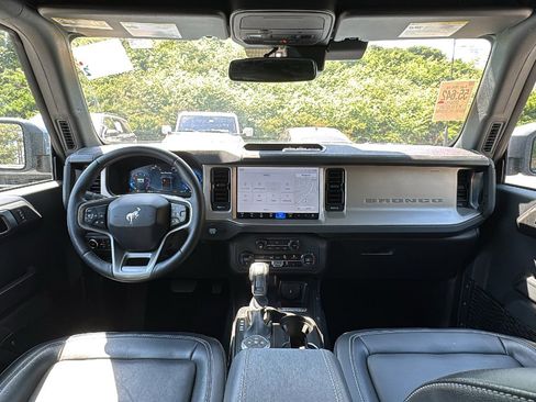 Certified 2025 Ford Bronco Outer Banks AWD/4WD image 20
