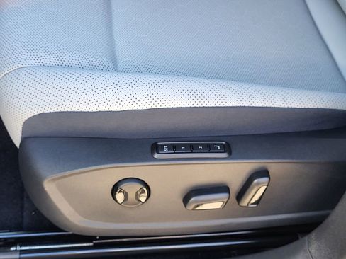 New 2026 Volkswagen ID.4 Pro S AWD/4WD image 9