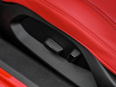 Used 2023 Chevrolet Corvette Stingray Coupe RWD image 20