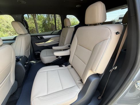 New 2026 Buick Enclave Preferred w/ Power Package image 14