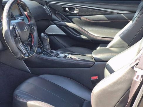 Used 2021 INFINITI Q60 Red Sport 400 w/ Carbon Fiber Package image 17