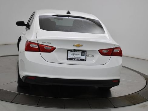 Used 2019 Chevrolet Malibu LS w/ LPO, Convenience Package 1 FWD image 10