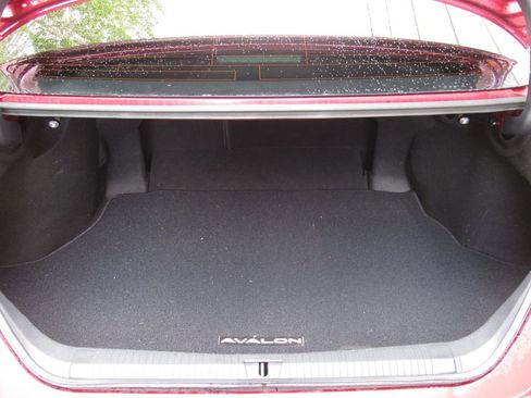 Certified 2019 Toyota Avalon XSE w/ Carpet Mat Package FWD image 21