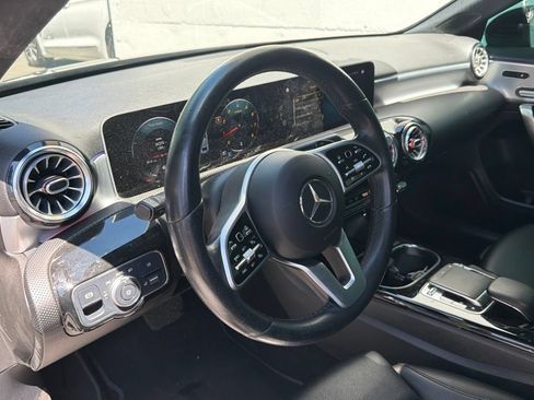 Used 2019 Mercedes-Benz A 220 4MATIC image 4