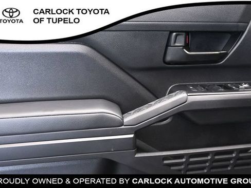 Used 2025 Toyota RAV4 XLE w/ Convenience Package FWD image 28