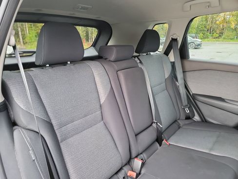 Used 2023 Nissan Rogue SV image 20