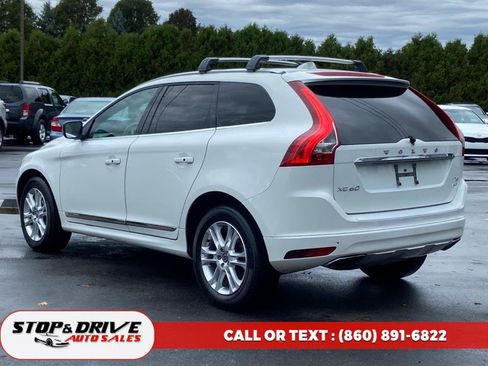 Used 2015 Volvo XC60 T5 image 3