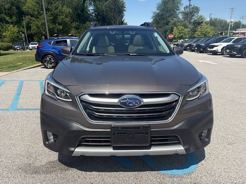 Used 2021 Subaru Outback Limited XT AWD/4WD image 3