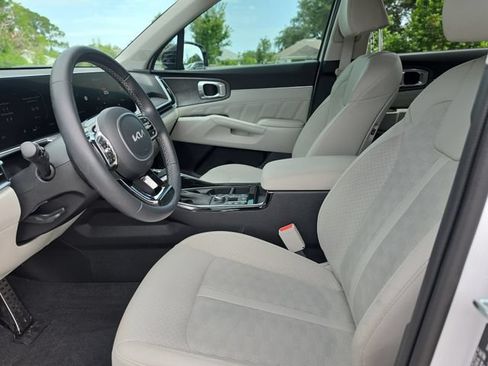 Certified 2024 Kia Sorento SX AWD/4WD image 15