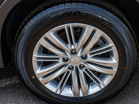 New 2025 Mitsubishi Outlander ES image 10