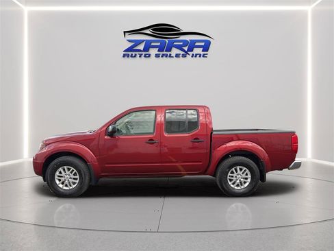 Used 2015 Nissan Frontier SV AWD/4WD image 4
