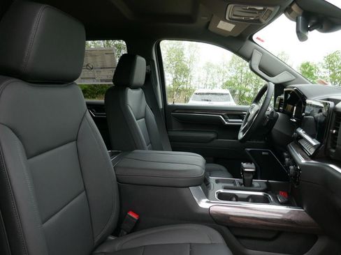 New 2026 Chevrolet Silverado 1500 LTZ AWD/4WD image 13