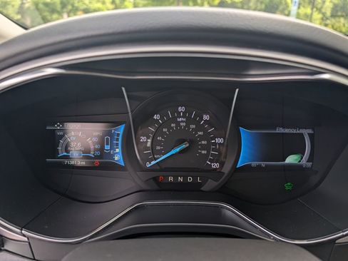 Used 2013 Ford Fusion SE FWD image 14