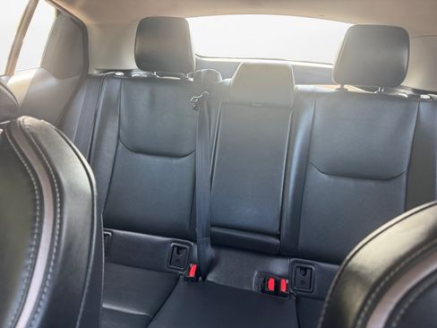 Used 2025 Toyota Prius XLE FWD image 12