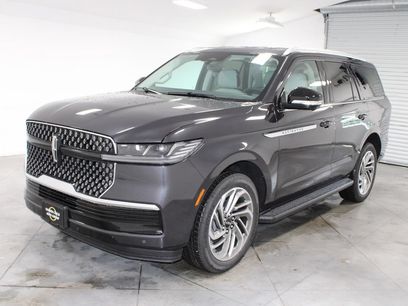 New 2026 Lincoln Navigator Premiere