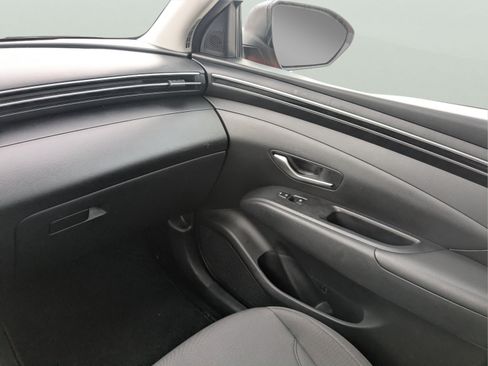 Used 2024 Hyundai Tucson SE FWD image 14
