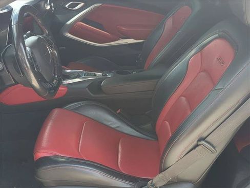 Used 2018 Chevrolet Camaro SS RWD image 16