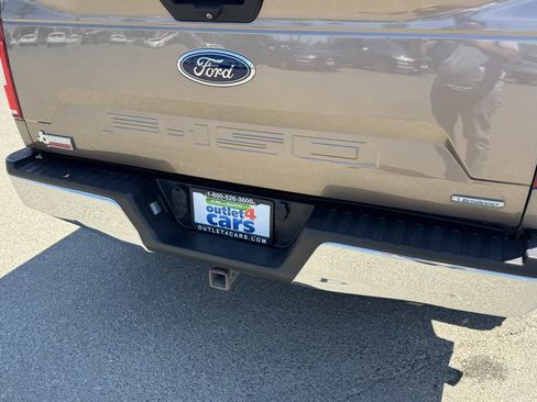 Used 2018 Ford F150 XLT w/ Equipment Group 301A Mid AWD/4WD image 9