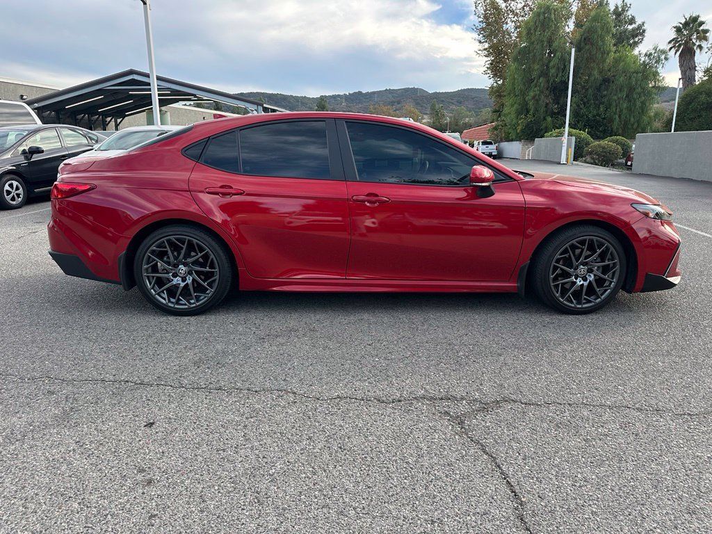 Used 2025 Toyota Camry SE FWD image 6