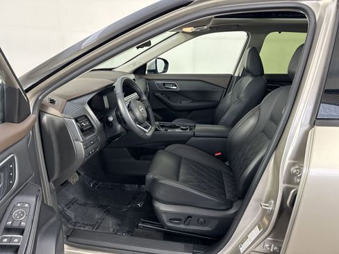 Certified 2023 Nissan Rogue Platinum image 4