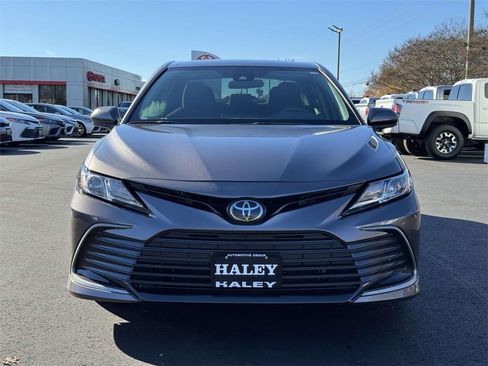 Used 2023 Toyota Camry LE image 24