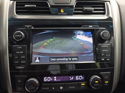 Used 2014 Nissan Altima 2.5 SV w/ Convenience Package FWD image 23