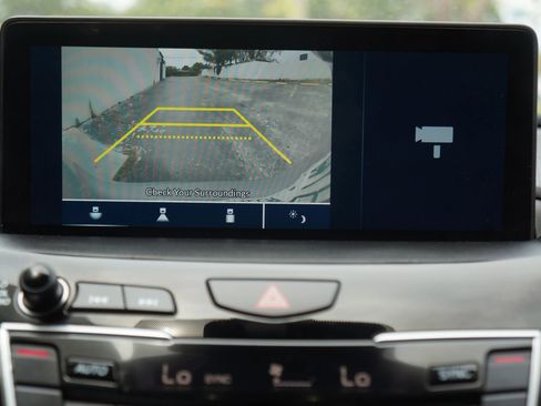 Used 2020 Acura RDX Sport Utility 4D image 32