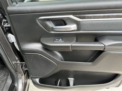Used 2023 RAM 1500 Big Horn AWD/4WD image 16
