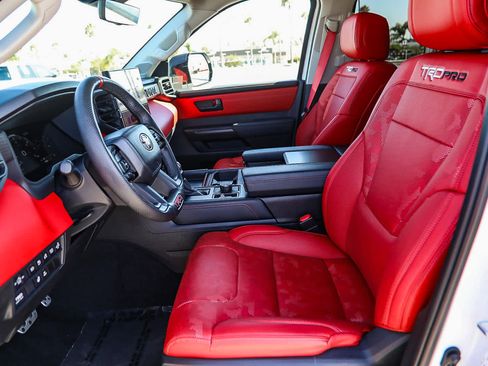 Used 2022 Toyota Tundra TRD Pro AWD/4WD image 17